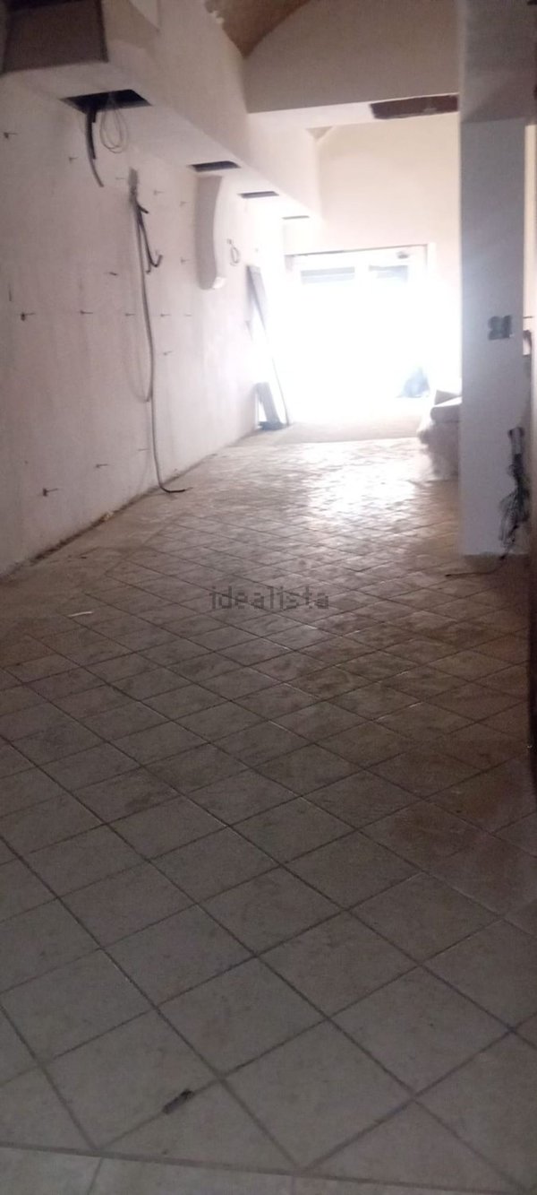 negozio in vendita a Marino