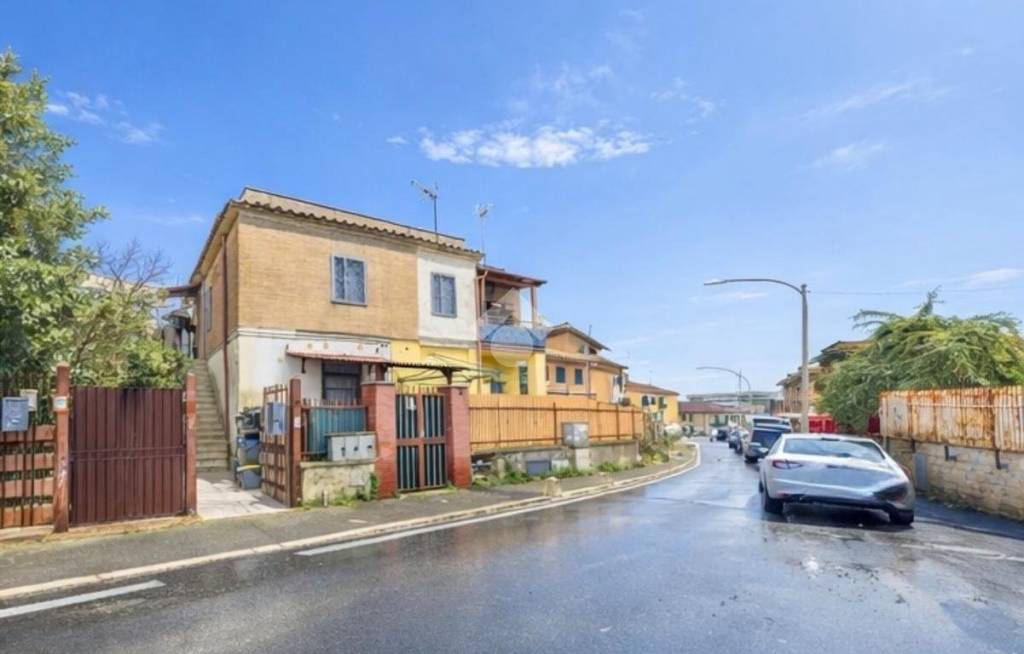 appartamento in vendita a Marino in zona Santa Maria delle Mole