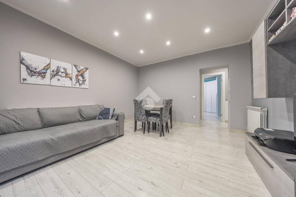 appartamento in vendita a Marino in zona Santa Maria delle Mole