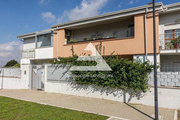 appartamento in vendita a Marino in zona Frattocchie