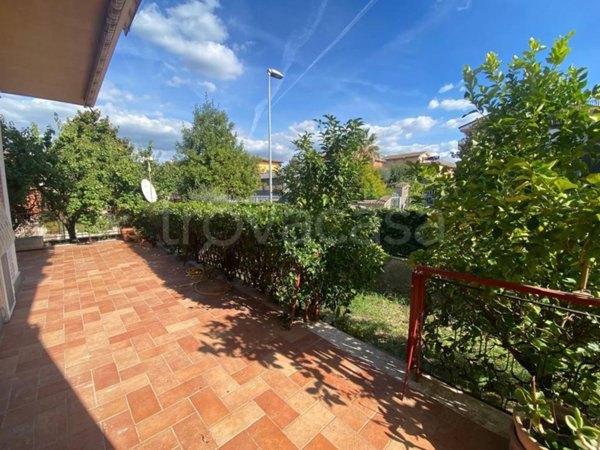 appartamento in vendita a Marino in zona Poggio delle Mole