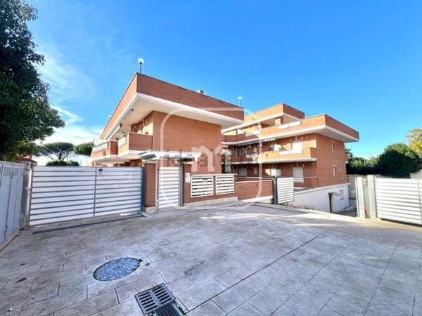 appartamento in vendita a Marino in zona Poggio delle Mole