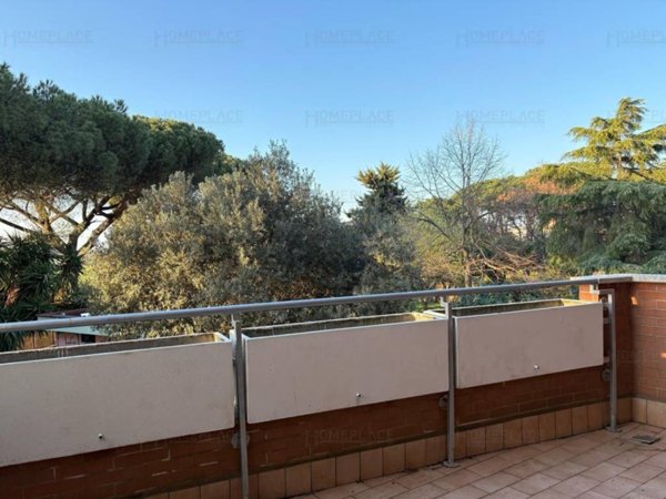 appartamento in vendita a Marino in zona Poggio delle Mole