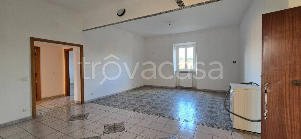 appartamento in vendita a Marino in zona Frattocchie