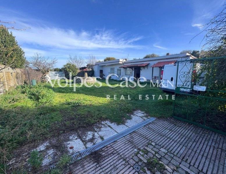 casa indipendente in vendita a Marino in zona Due Santi