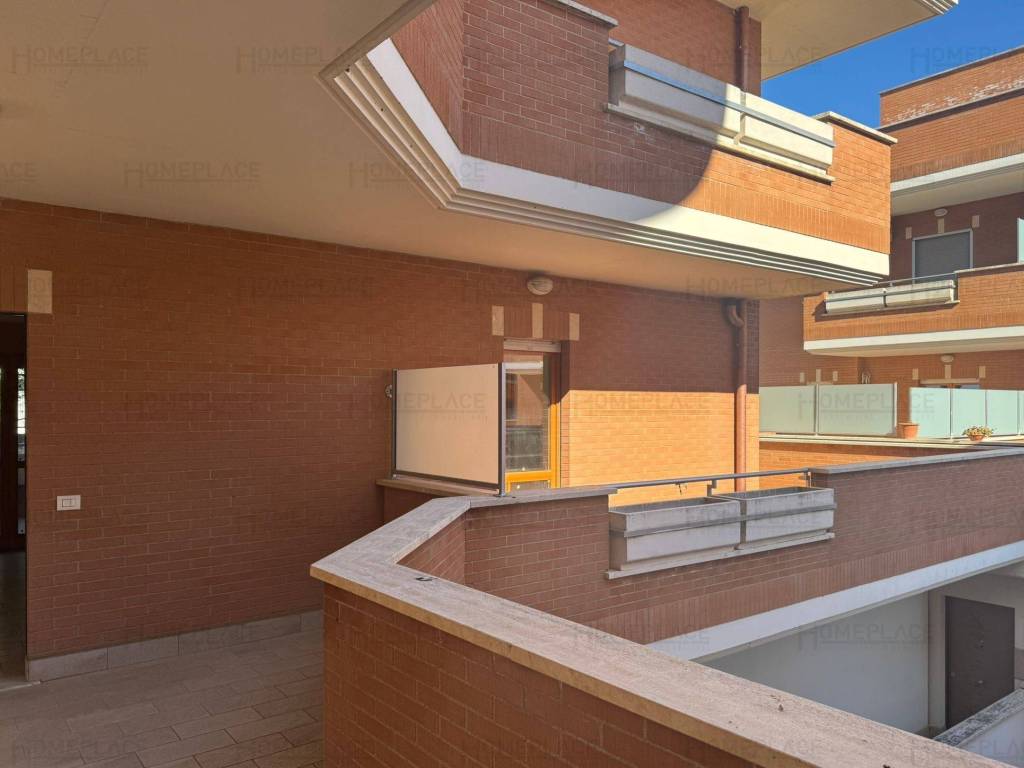 appartamento in vendita a Marino in zona Poggio delle Mole