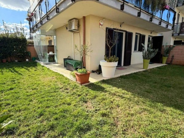 appartamento in vendita a Marino in zona Frattocchie