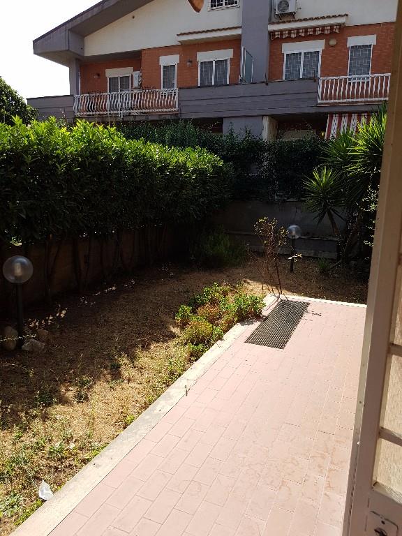 appartamento in vendita a Marino in zona Santa Maria delle Mole