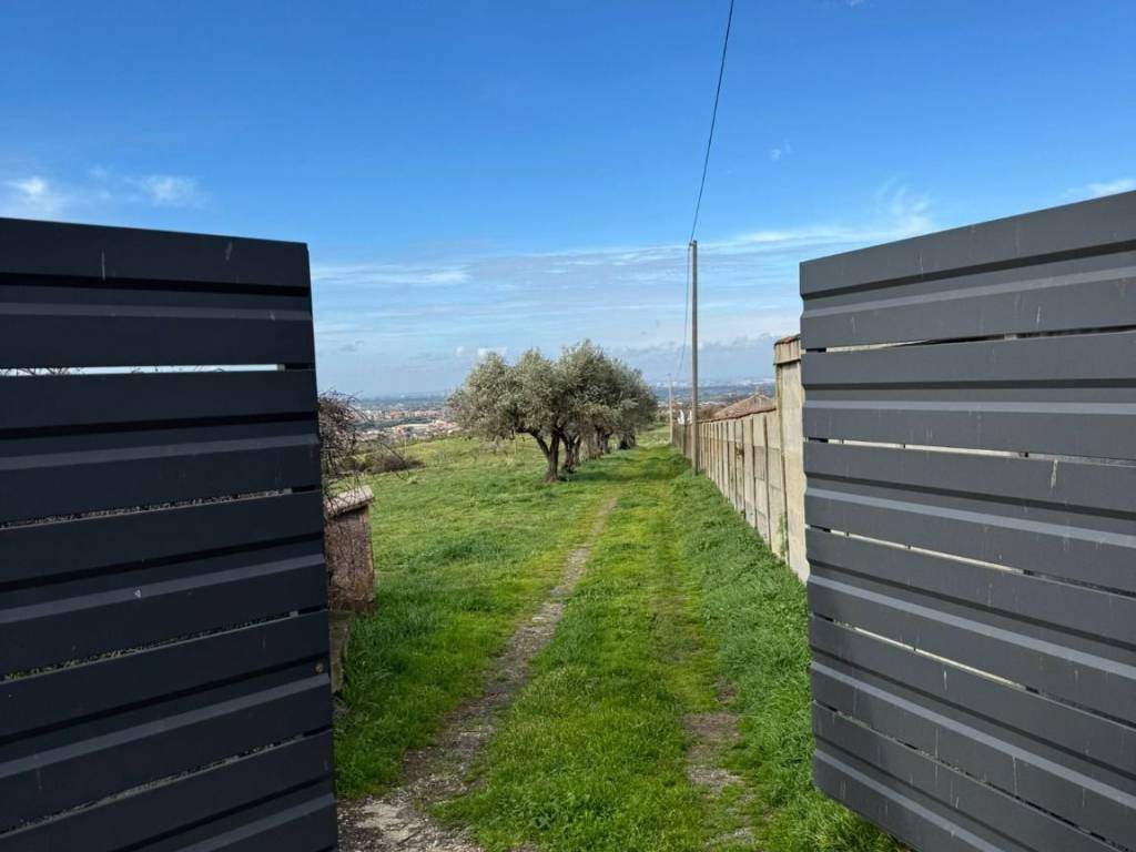 casa indipendente in vendita a Marino in zona Due Santi