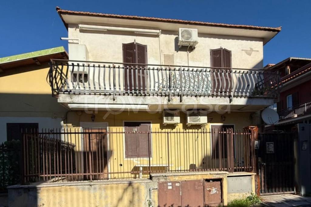 appartamento in vendita a Marino in zona Cava dei Selci