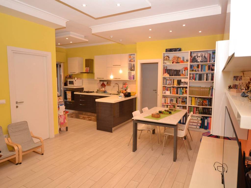 appartamento in vendita a Marino in zona Castelluccia