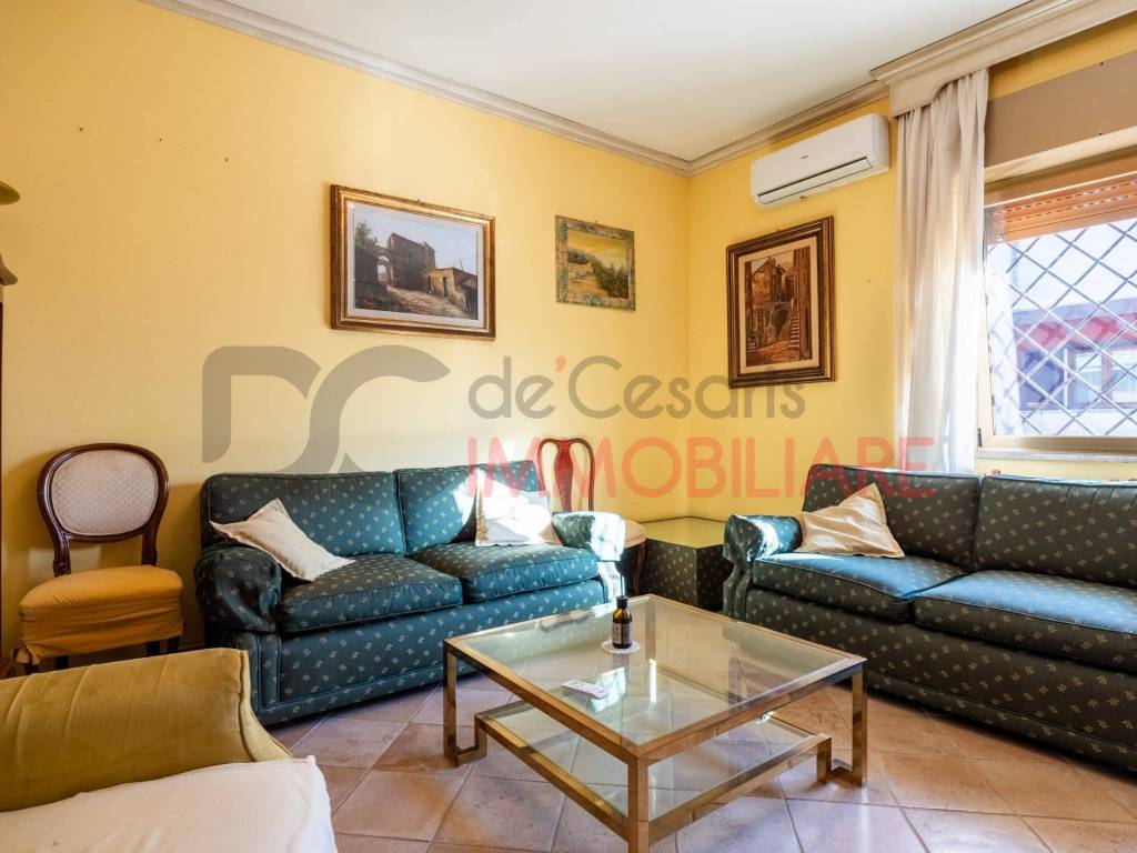 appartamento in vendita a Marino in zona Cava dei Selci