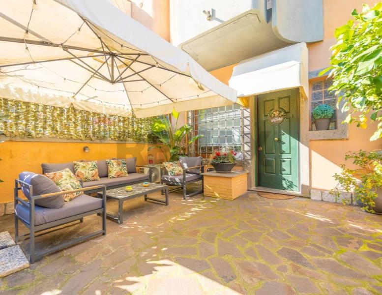 casa indipendente in vendita a Marino in zona Santa Maria delle Mole