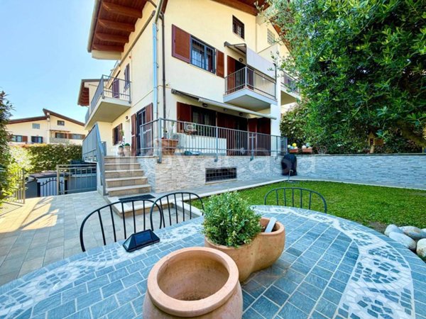 casa indipendente in vendita a Marino
