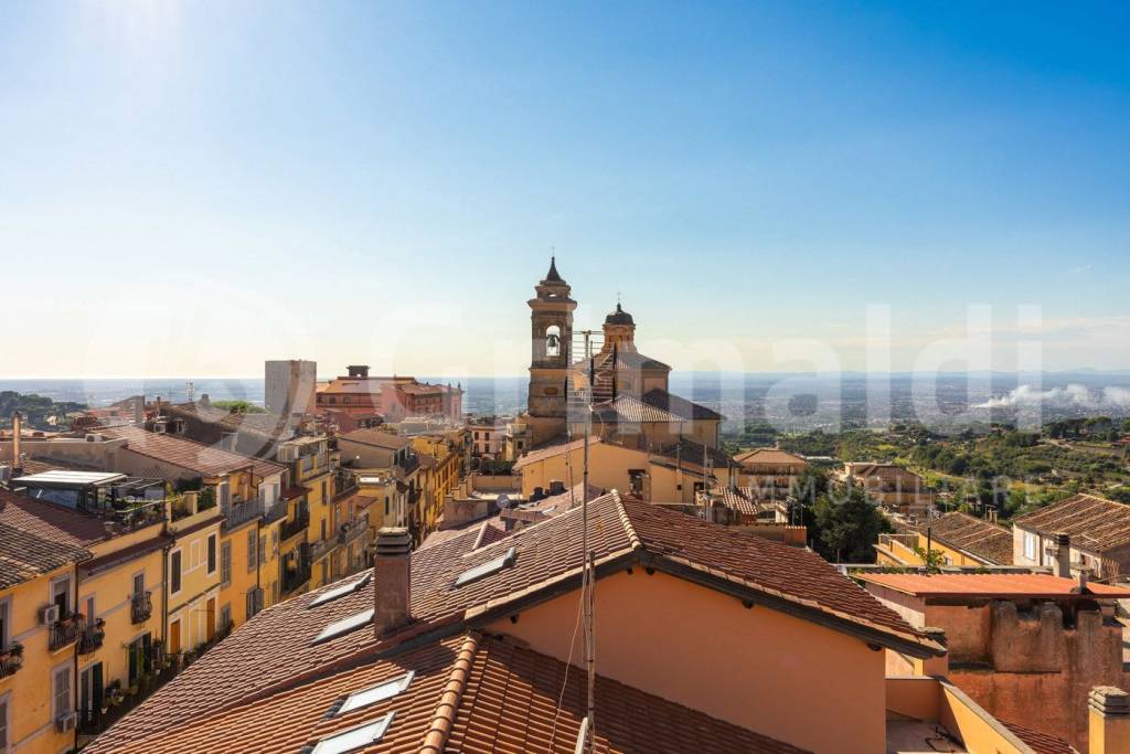 appartamento in vendita a Marino