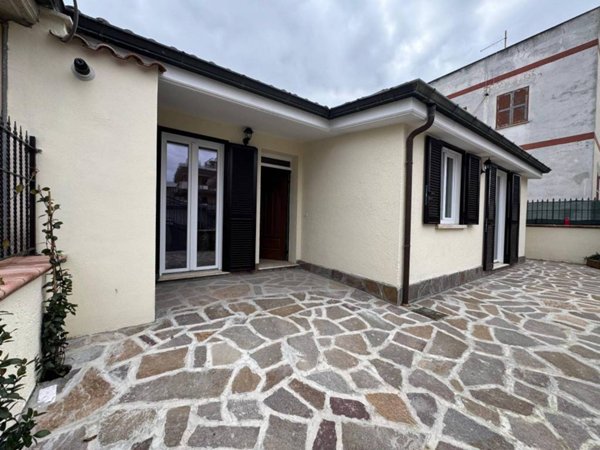 appartamento in vendita a Marino in zona Poggio delle Mole