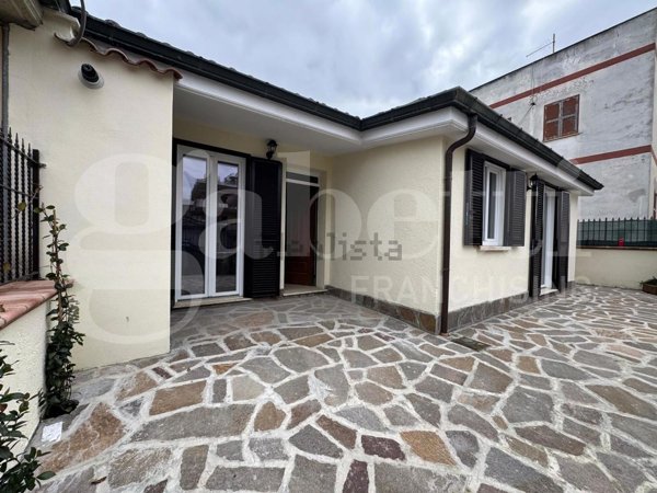 appartamento in vendita a Marino in zona Poggio delle Mole