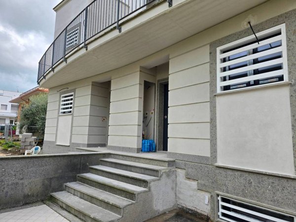 appartamento in vendita a Marino in zona Poggio delle Mole