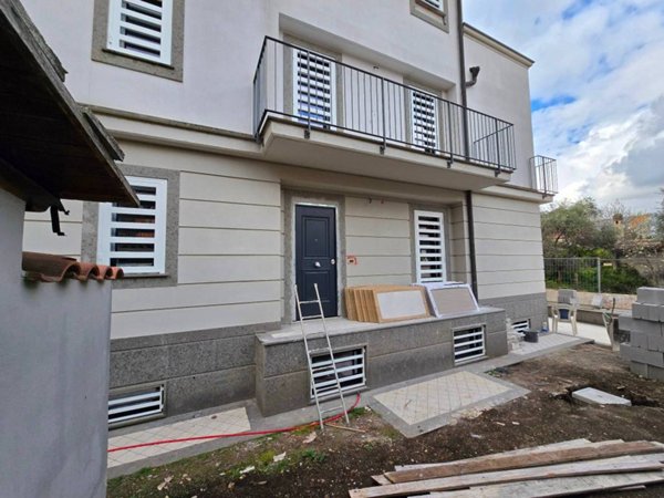 appartamento in vendita a Marino in zona Poggio delle Mole