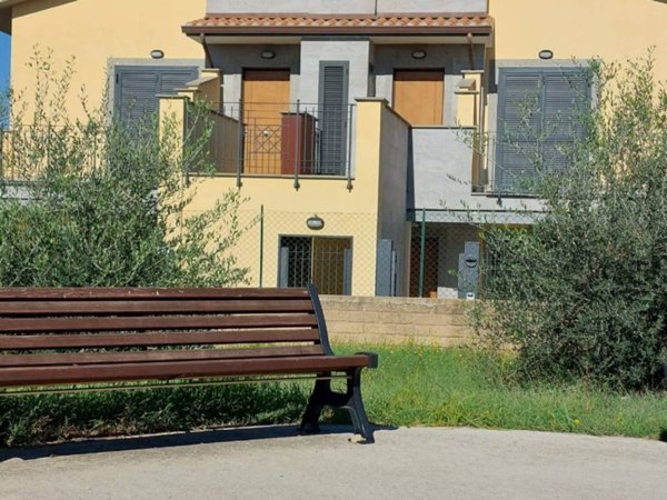 appartamento in vendita a Marino in zona Frattocchie