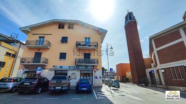 appartamento in vendita a Marino in zona Poggio delle Mole