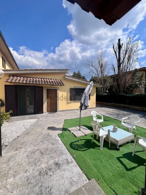 casa indipendente in vendita a Marino