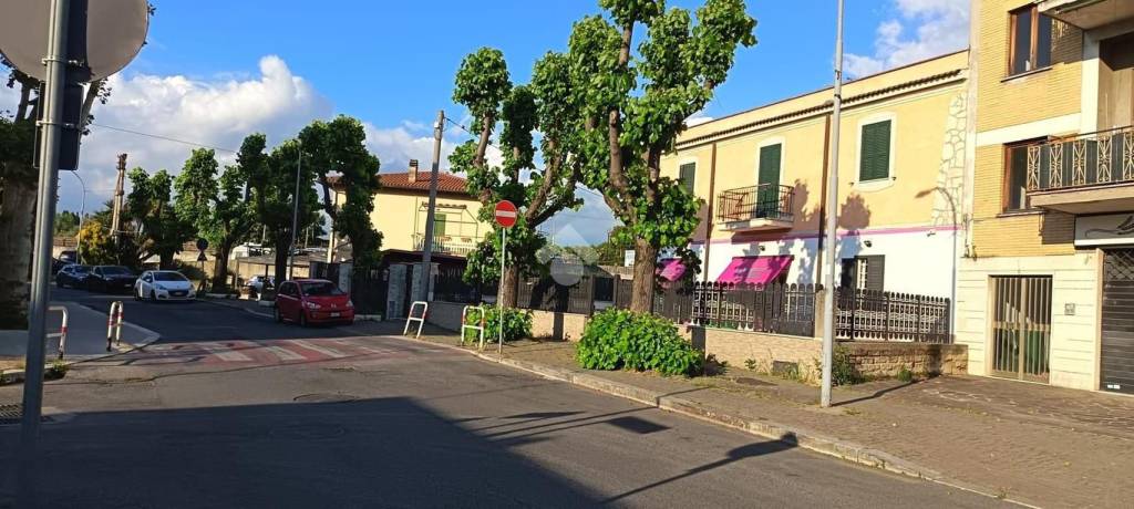 appartamento in vendita a Marino in zona Frattocchie