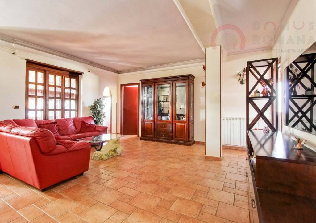 appartamento in vendita a Marino in zona Cava dei Selci