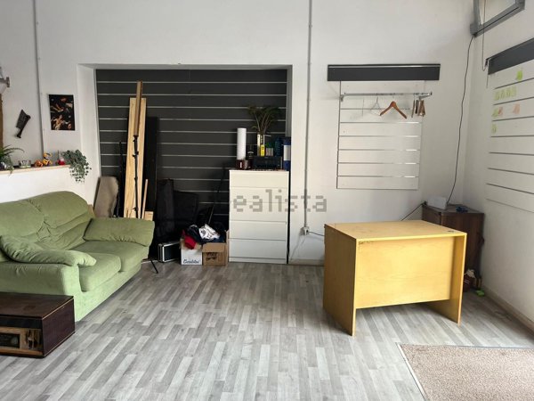 locale commerciale in vendita a Marino