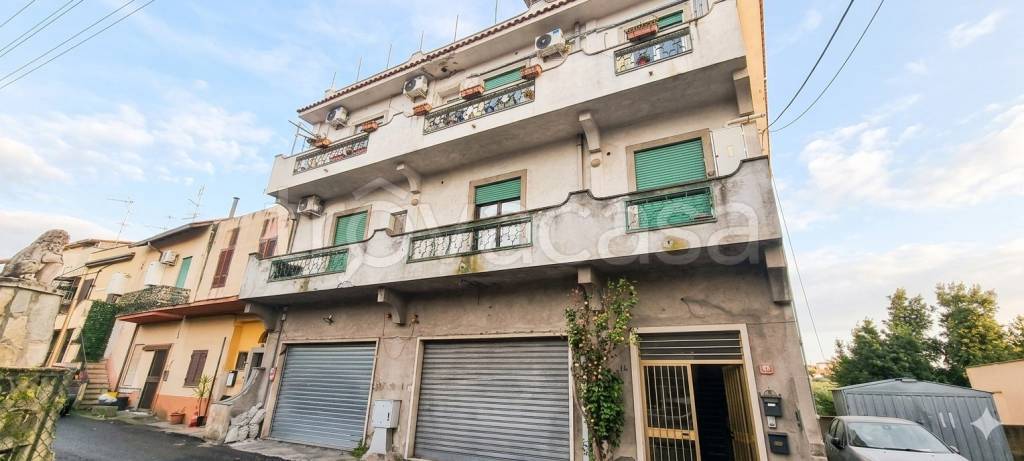 appartamento in vendita a Marino in zona Castelluccia