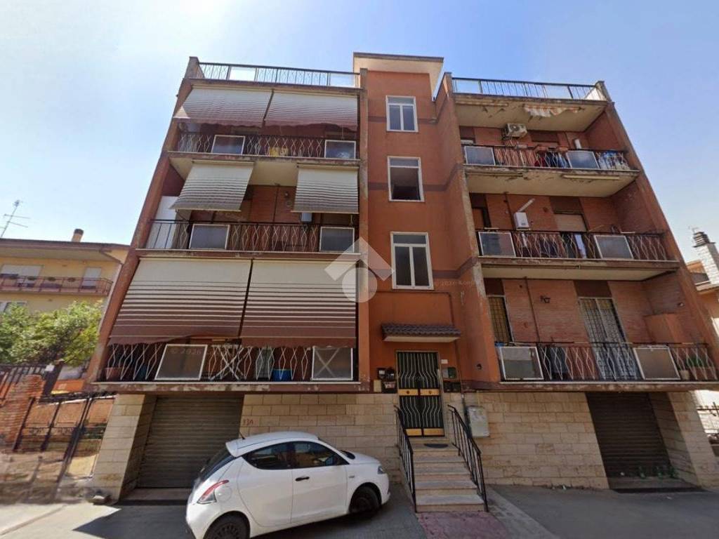 appartamento in vendita a Marino in zona Frattocchie