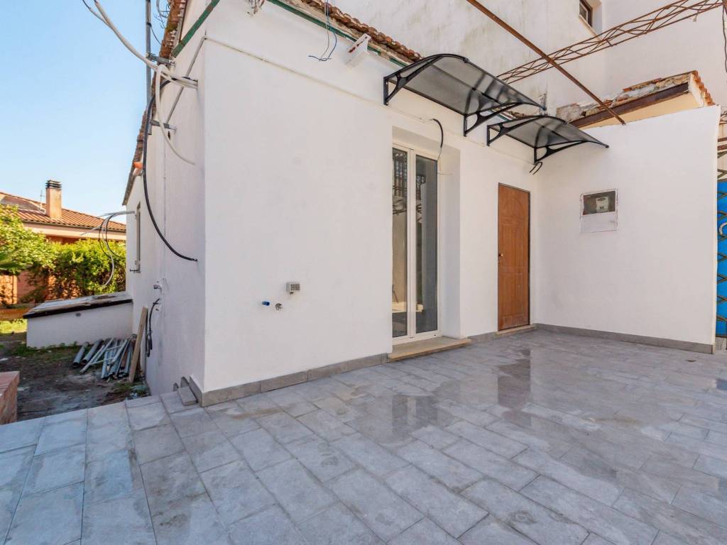 appartamento in vendita a Marino in zona Poggio delle Mole