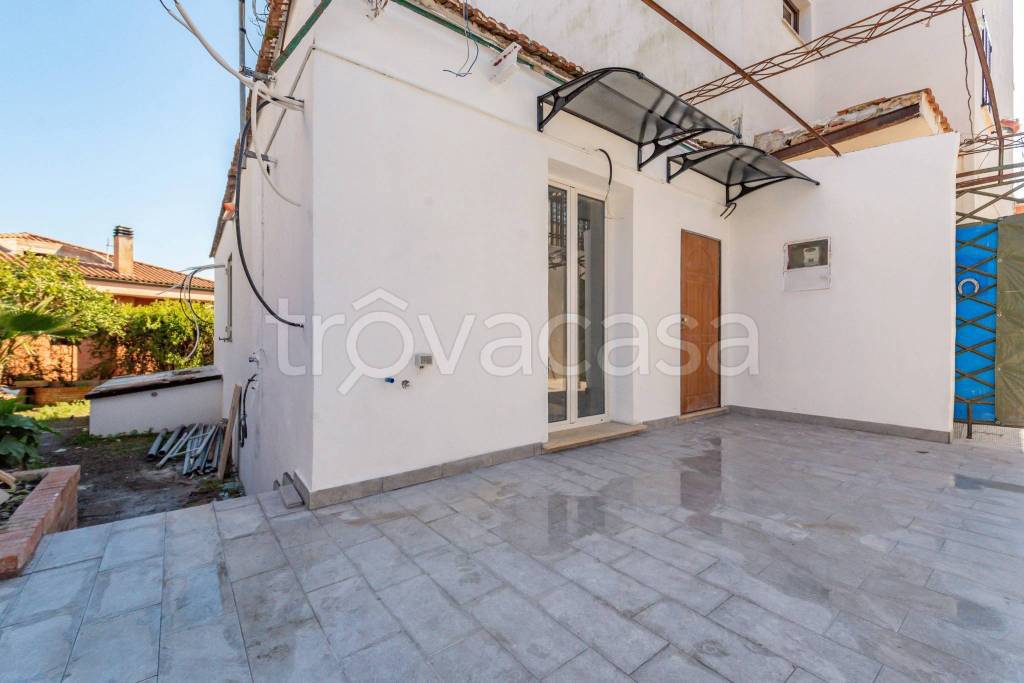 appartamento in vendita a Marino in zona Poggio delle Mole