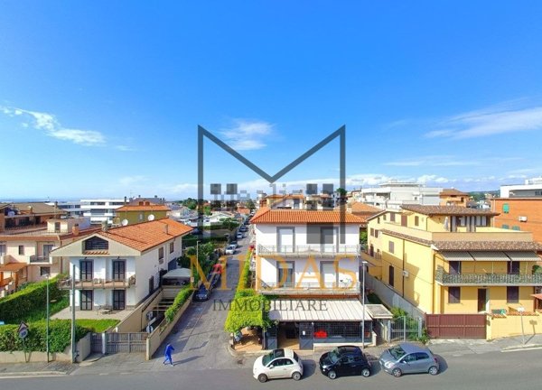 appartamento in vendita a Marino in zona Poggio delle Mole