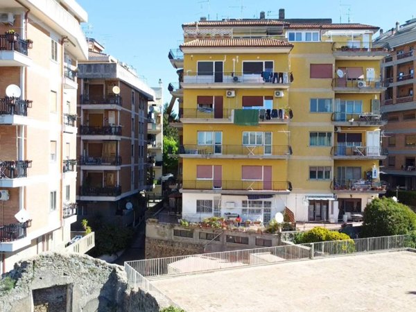 appartamento in vendita a Marino