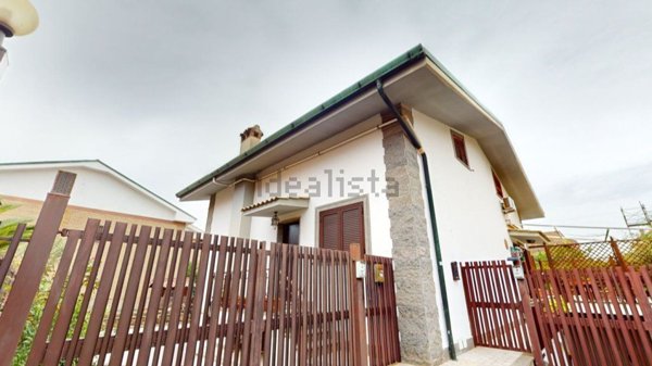 casa indipendente in vendita a Marino