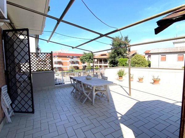 appartamento in vendita a Marino in zona Santa Maria delle Mole