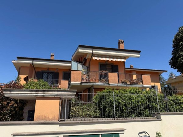 appartamento in vendita a Marino in zona Castelluccia