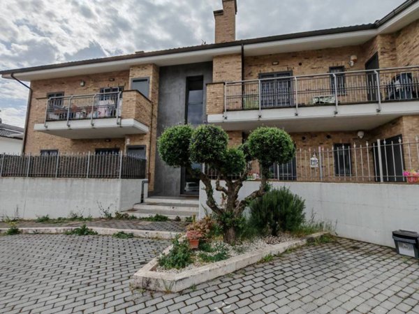 appartamento in vendita a Marino in zona Poggio delle Mole