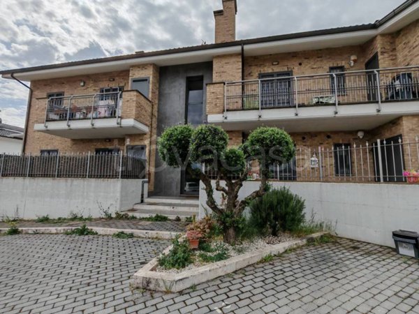 appartamento in vendita a Marino in zona Poggio delle Mole