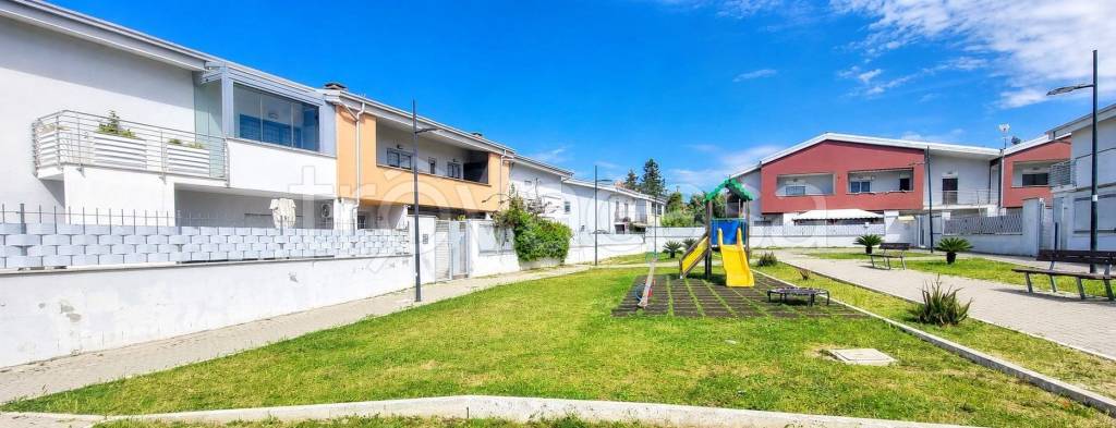 appartamento in vendita a Marino in zona Frattocchie