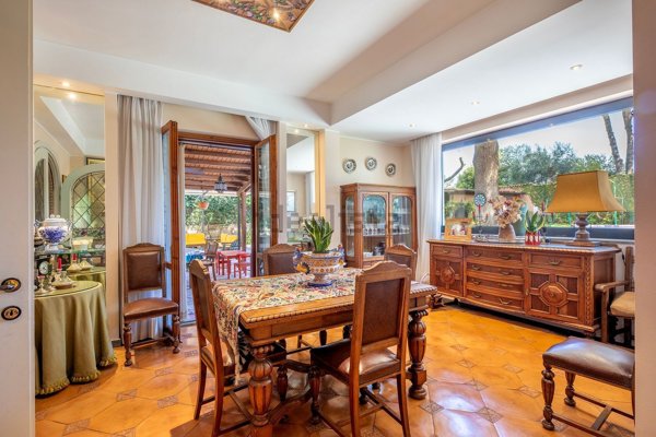 casa indipendente in vendita a Marino
