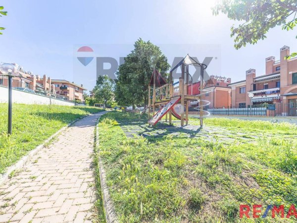 appartamento in vendita a Marino in zona Poggio delle Mole