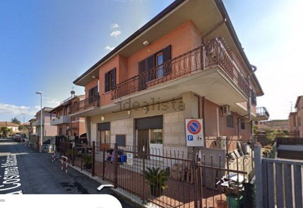 appartamento in vendita a Marino in zona Cava dei Selci