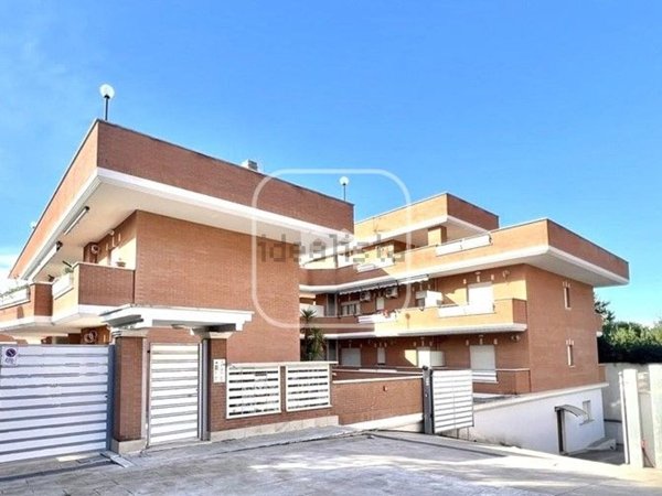 appartamento in vendita a Marino in zona Poggio delle Mole