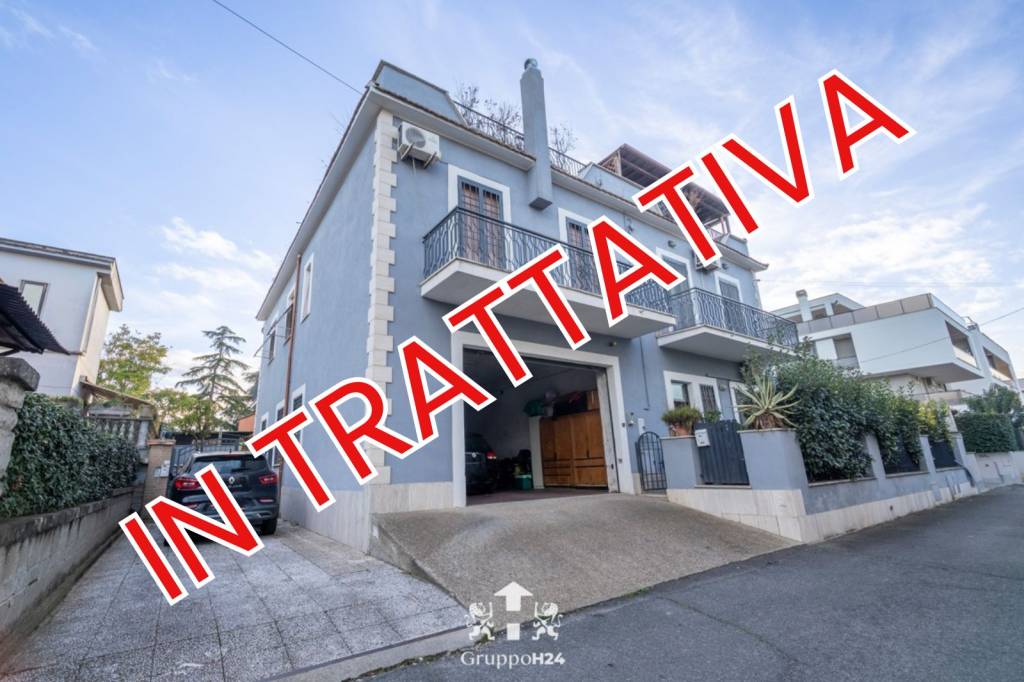 appartamento in vendita a Marino in zona Frattocchie