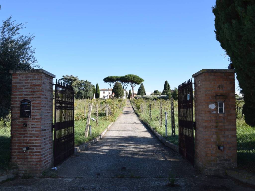 casa indipendente in vendita a Marino in zona Castelluccia