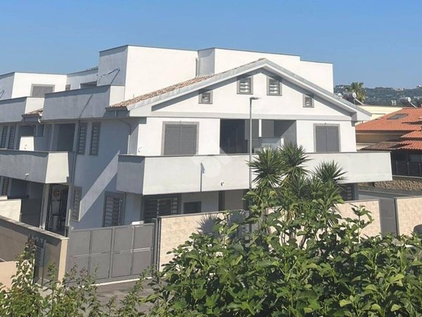 appartamento in vendita a Marino in zona Cava dei Selci