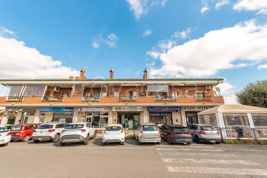 appartamento in vendita a Marino in zona Poggio delle Mole