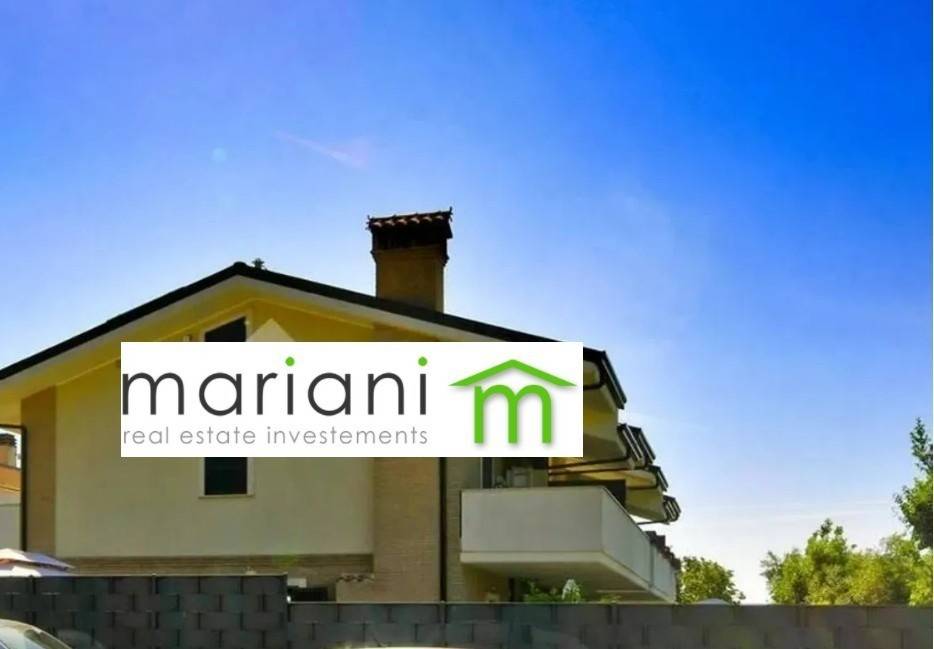 casa indipendente in vendita a Marino